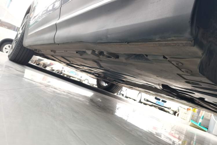 Used Mercedes-Benz GLB 2021 GLB 200 Dynamic Edition Left Side Sill