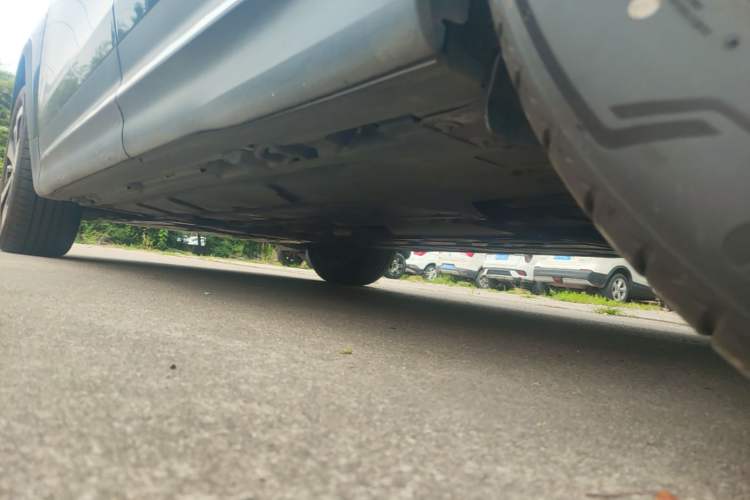 Used Mercedes-Benz GLB 2021 GLB 200 Fashion Model Left Side Sill