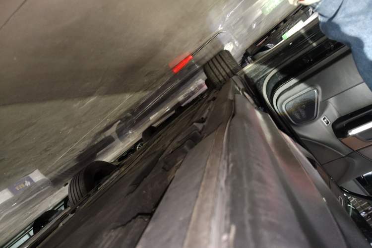 Used Mercedes-Benz GLB 2021 GLB 200 4MATIC Left Side Sill