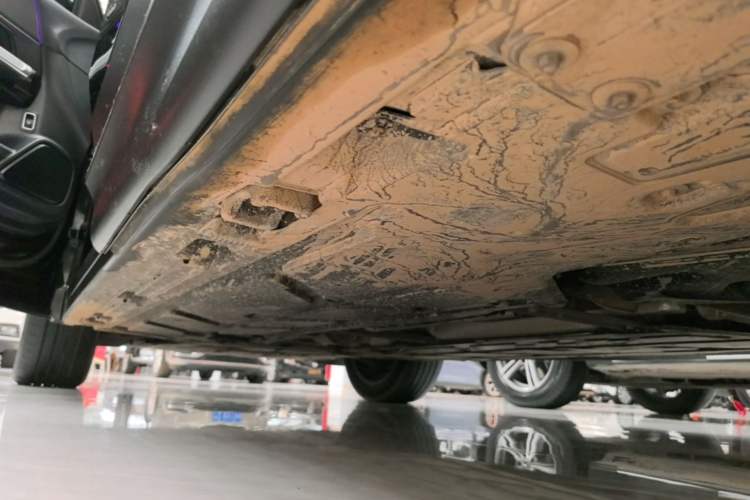Used Mercedes-Benz GLB 2021 GLB 200 Fashion Model Left Side Sill