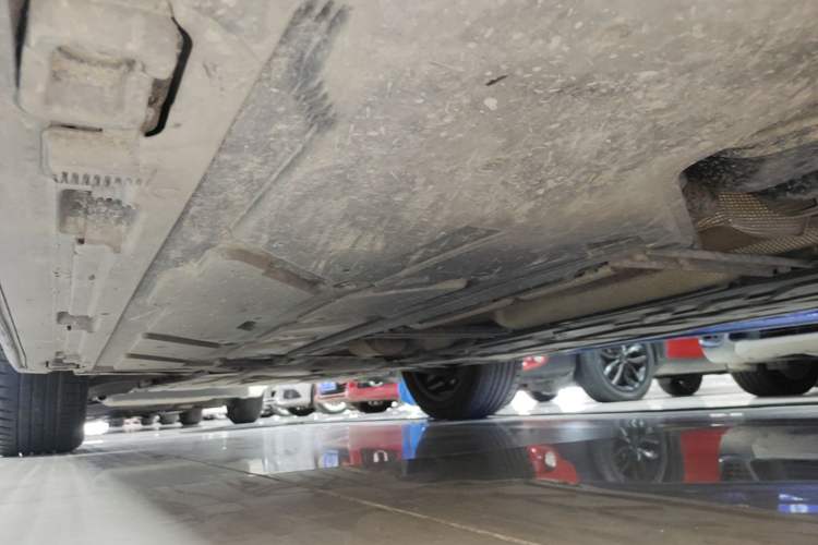 Used Mercedes-Benz GLB 2021 GLB 200 Fashion Model Left Side Sill