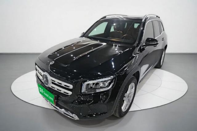 Ojetý Mercedes-Benz GLB 2021 GLB 200 Dynamic Edition