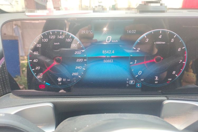 Used Mercedes-Benz GLB 2021 GLB 200 Fashion Model Odometer Close Up