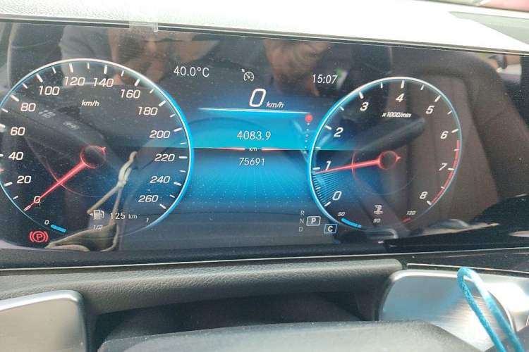 Used Mercedes-Benz GLB 2021 GLB 200 Fashion Model Odometer Close Up
