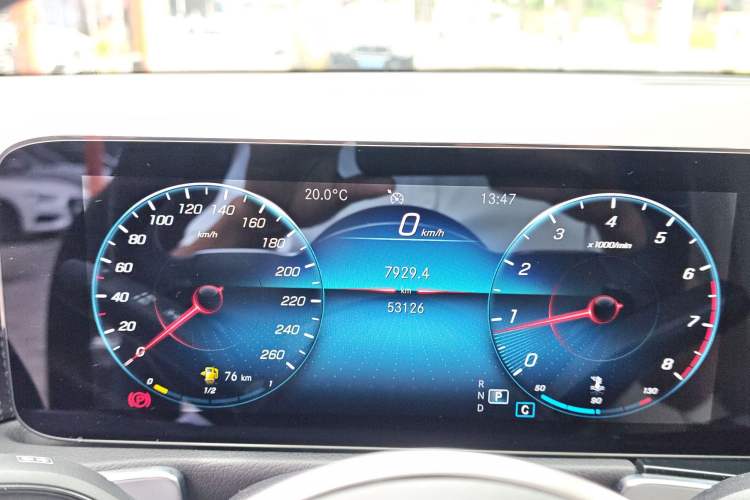 Used Mercedes-Benz GLB 2021 GLB 200 Fashion Model Odometer Close Up
