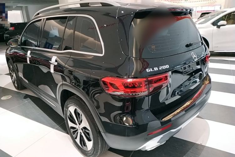 Used Mercedes-Benz GLB 2021 GLB 200 Fashion Model Rear Left 45 Deg
