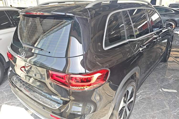 Used Mercedes-Benz GLB 2021 GLB 200 Fashion Model Rear Right 45 Deg
