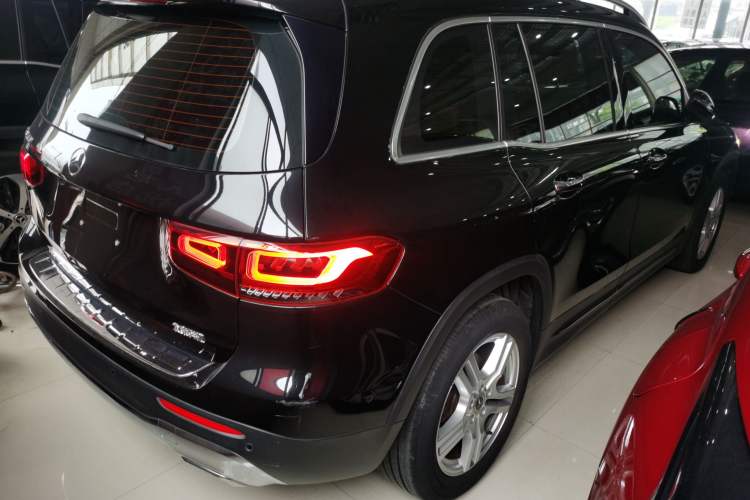 Used Mercedes-Benz GLB 2021 GLB 200 Dynamic Edition Rear Right 45 Deg