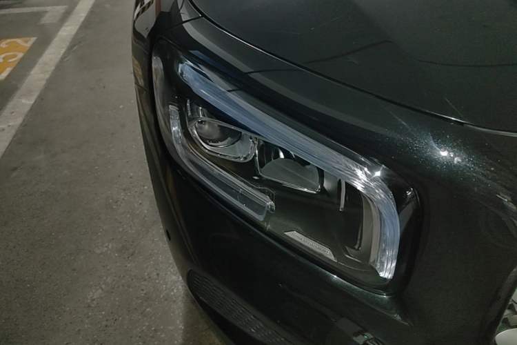 Used Mercedes-Benz GLB 2021 GLB 200 Fashion Model Right Front Headlight
