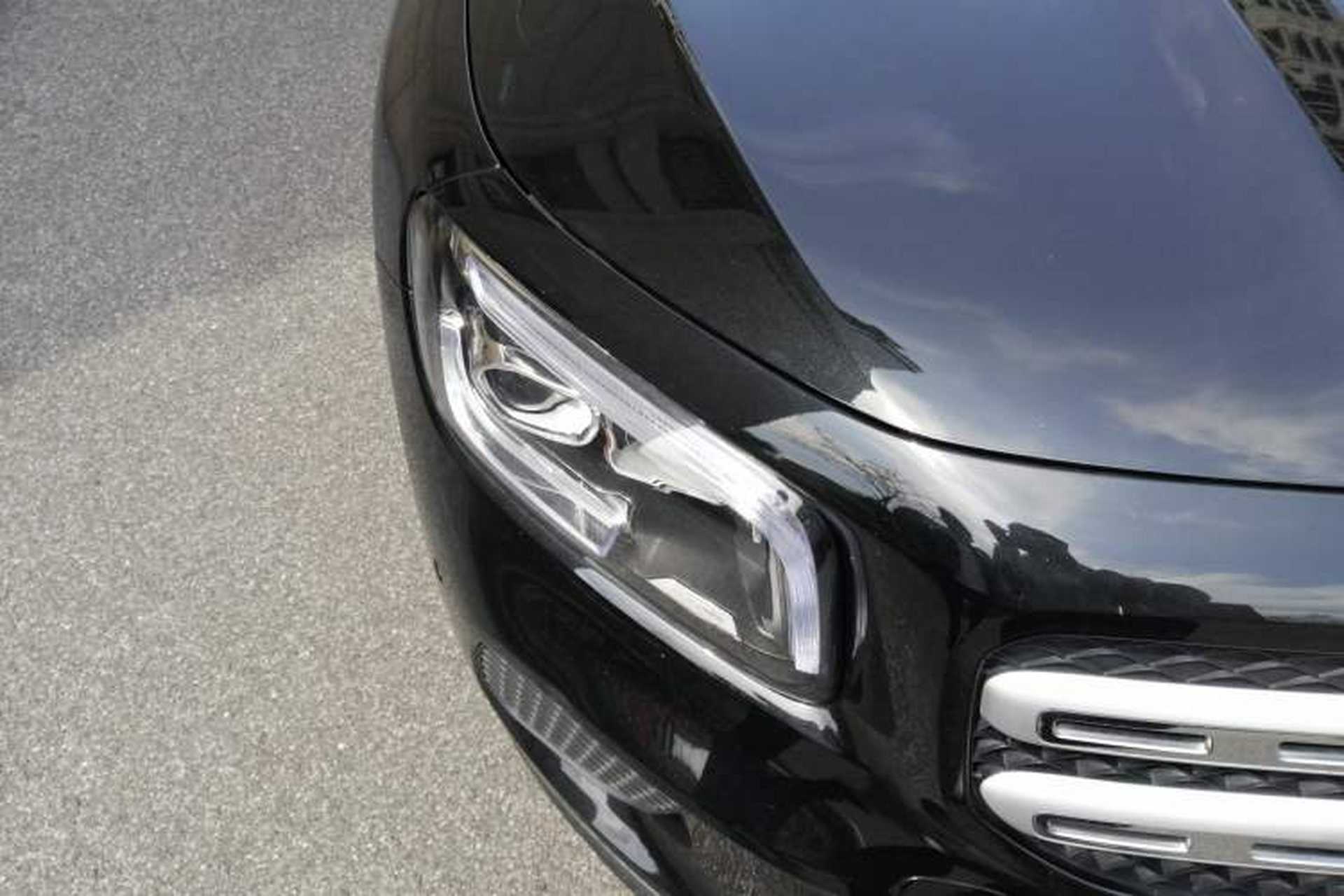 Used Mercedes-Benz GLB 2021 GLB 200 Dynamic Edition Right Front Headlight