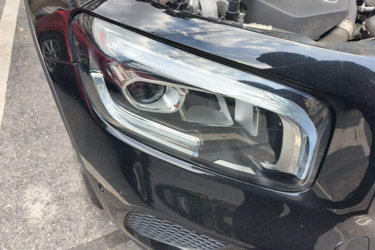 Used Mercedes-Benz GLB 2021 GLB 200 Fashion Model Right Front Headlight