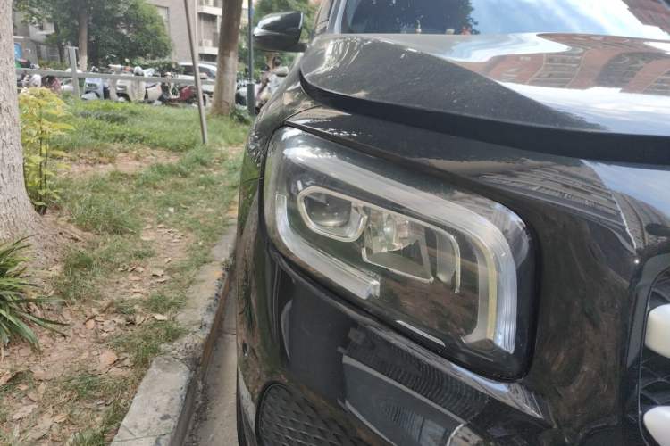Used Mercedes-Benz GLB 2021 GLB 200 Dynamic Edition Right Front Headlight