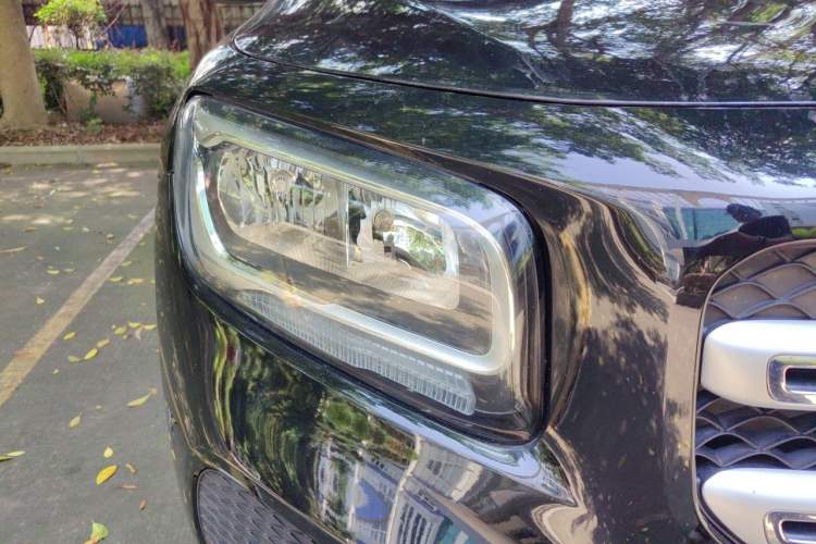 Used Mercedes-Benz GLB 2021 GLB 180 Fashion Model Right Front Headlight