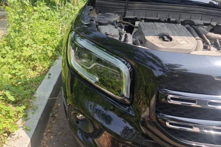 Used Mercedes-Benz GLB 2021 GLB 200 4MATIC Right Front Headlight