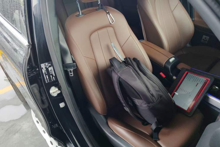 Used Mercedes-Benz GLB 2021 GLB 180 Dynamic Edition Right Front Seat