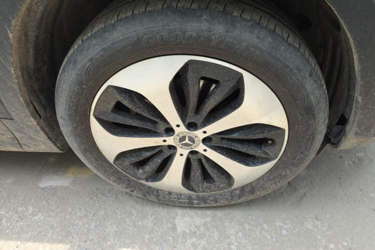 Used Mercedes-Benz GLB 2021 GLB 200 Fashion Model Right Front Wheel Hub