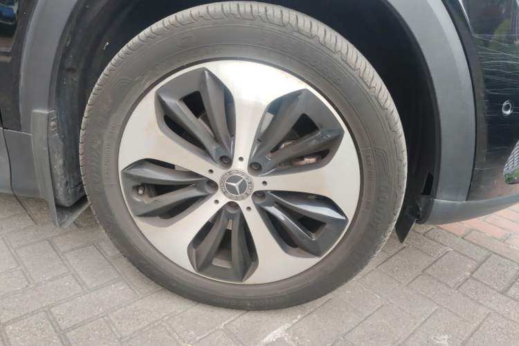 Used Mercedes-Benz GLB 2021 GLB 200 Fashion Model Right Front Wheel Hub