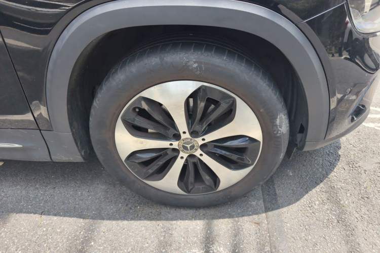 Used Mercedes-Benz GLB 2021 GLB 200 Fashion Model Right Front Wheel Hub