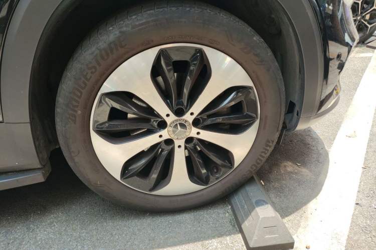 Used Mercedes-Benz GLB 2021 GLB 200 Fashion Model Right Front Wheel Hub