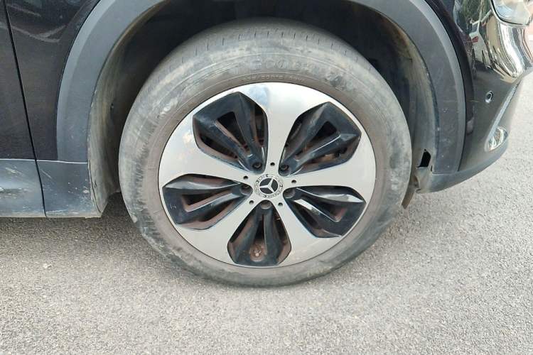 Used Mercedes-Benz GLB 2021 GLB 200 Fashion Model Right Front Wheel Hub