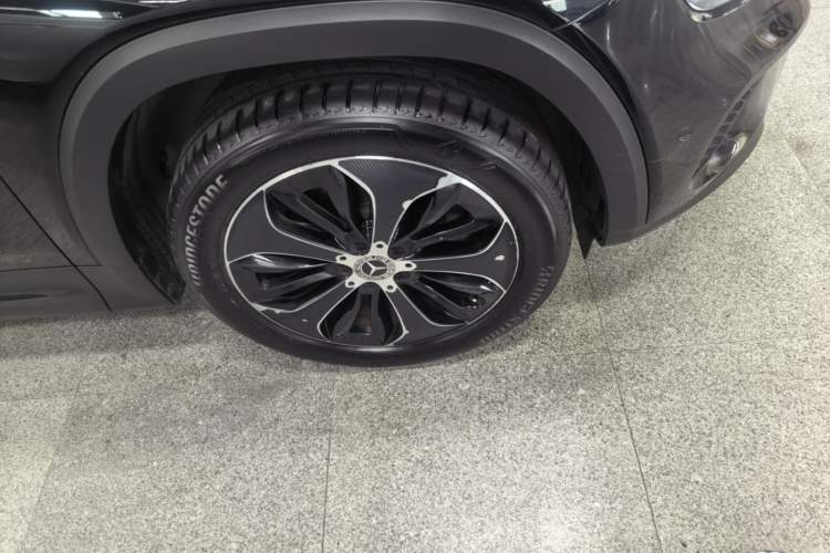 Used Mercedes-Benz GLB 2021 GLB 200 Fashion Model Right Front Wheel Hub