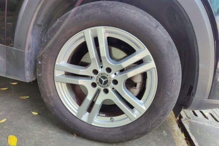 Used Mercedes-Benz GLB 2021 GLB 180 Fashion Model Right Front Wheel Hub