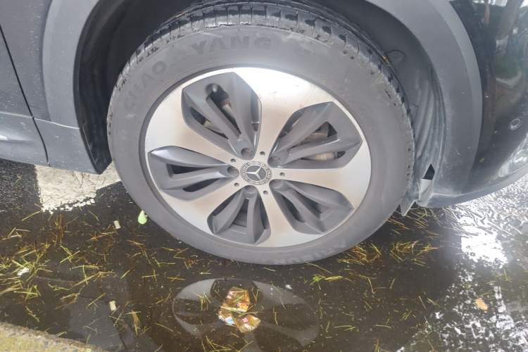 Used Mercedes-Benz GLB 2021 GLB 200 Fashion Model Right Front Wheel Hub
