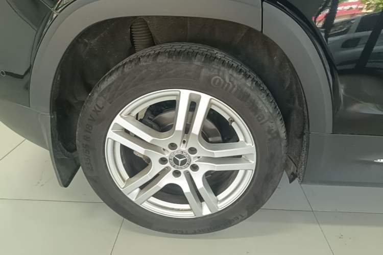 Used Mercedes-Benz GLB 2021 GLB 200 Dynamic Edition Right Rear Wheel Hub