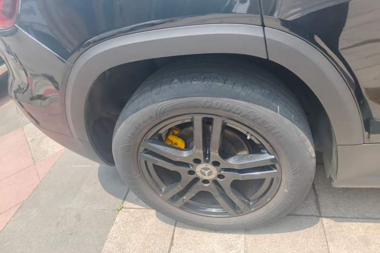 Used Mercedes-Benz GLB 2021 GLB 200 Dynamic Edition Right Rear Wheel Hub