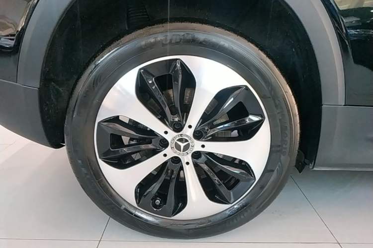 Used Mercedes-Benz GLB 2021 GLB 200 Fashion Model Right Rear Wheel Hub