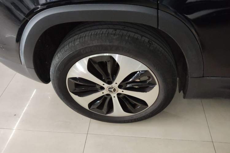 Used Mercedes-Benz GLB 2021 GLB 200 4MATIC Right Rear Wheel Hub