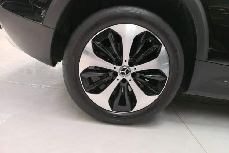 Used Mercedes-Benz GLB 2021 GLB 200 Fashion Model Right Rear Wheel Hub