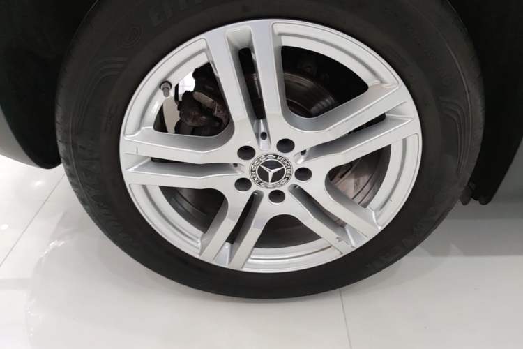 Used Mercedes-Benz GLB 2021 GLB 200 Dynamic Edition Right Rear Wheel Hub