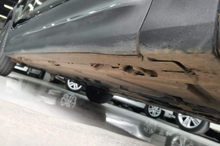 Used Mercedes-Benz GLB 2021 GLB 200 Dynamic Edition Right Side Sill