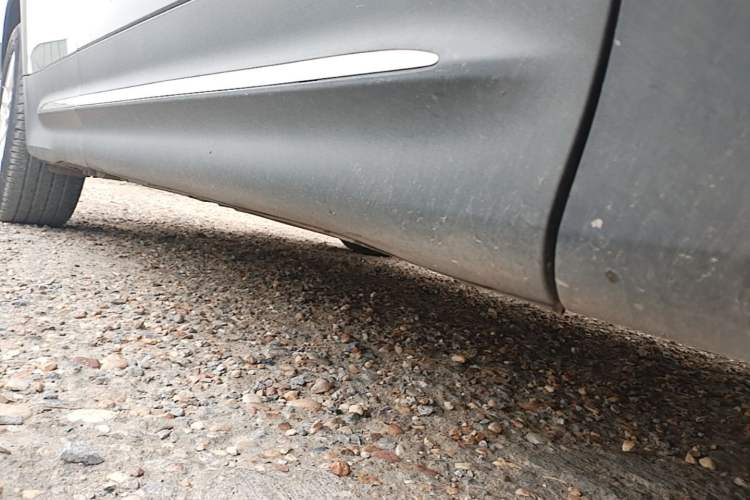 Used Mercedes-Benz GLB 2021 GLB 180 Dynamic Edition Right Side Sill