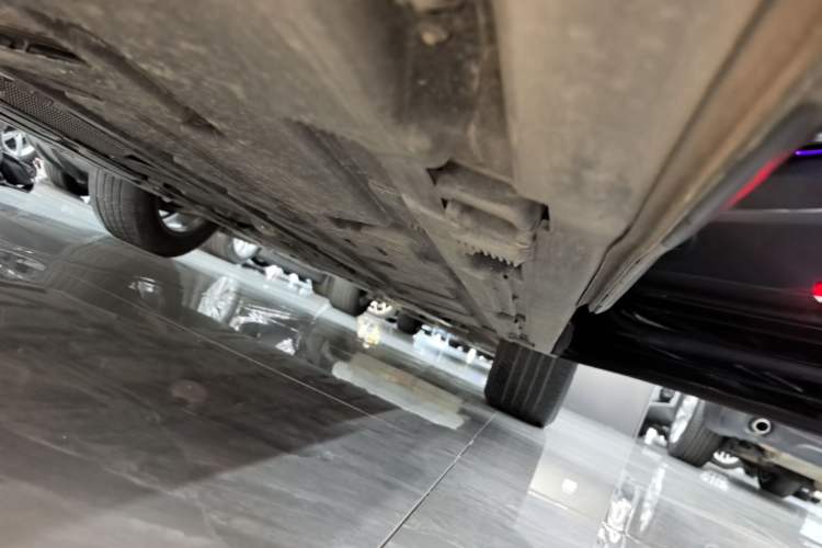 Used Mercedes-Benz GLB 2021 GLB 200 Dynamic Edition Right Side Sill