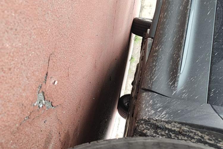 Used Mercedes-Benz GLB 2021 GLB 200 4MATIC Right Side Sill