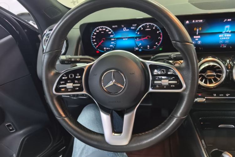 Used Mercedes-Benz GLB 2021 GLB 180 Fashion Model Steering Wheel