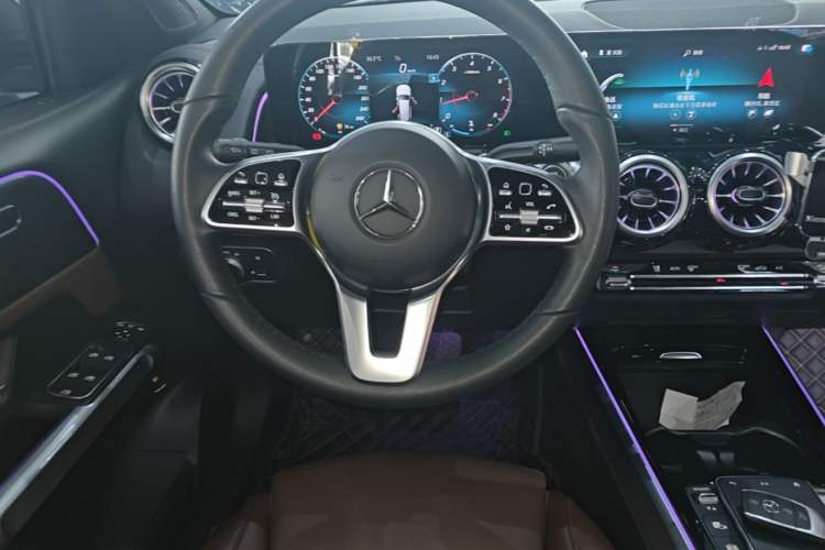 Used Mercedes-Benz GLB 2021 GLB 200 Fashion Model Steering Wheel