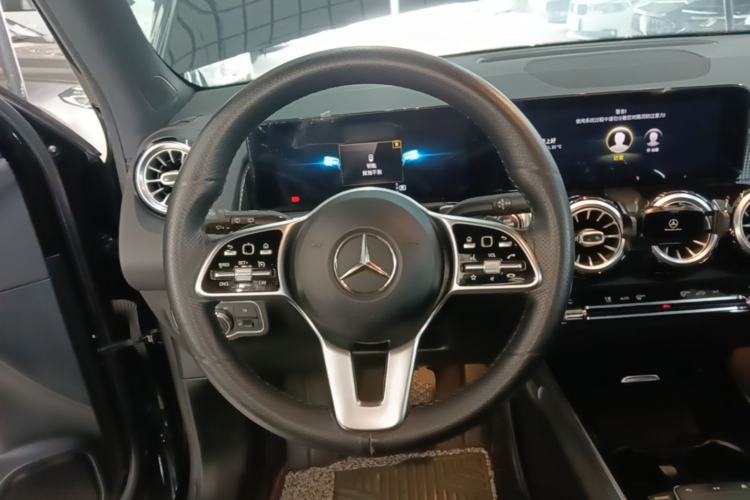 Used Mercedes-Benz GLB 2021 GLB 200 Fashion Model Steering Wheel