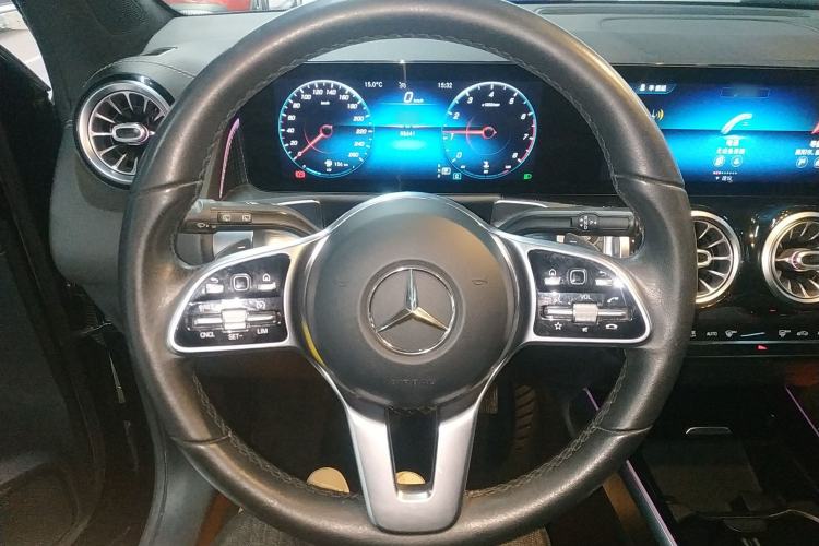 Used Mercedes-Benz GLB 2021 GLB 200 Fashion Model Steering Wheel