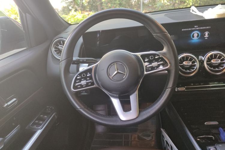 Used Mercedes-Benz GLB 2021 GLB 200 Dynamic Edition Steering Wheel