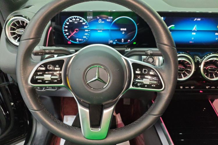 Used Mercedes-Benz GLB 2021 GLB 200 Fashion Model Steering Wheel