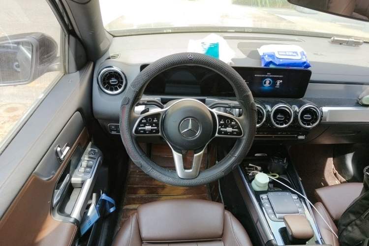 Used Mercedes-Benz GLB 2021 GLB 180 Dynamic Edition Steering Wheel