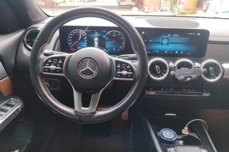 Used Mercedes-Benz GLB 2021 GLB 180 Fashion Model Steering Wheel