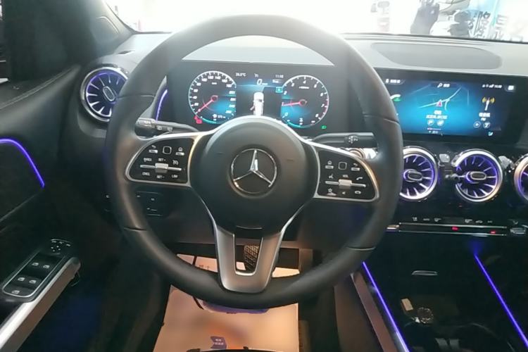 Used Mercedes-Benz GLB 2021 GLB 200 Fashion Model Steering Wheel