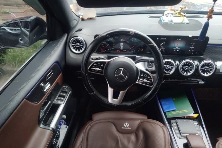 Used Mercedes-Benz GLB 2021 GLB 200 Fashion Model Steering Wheel