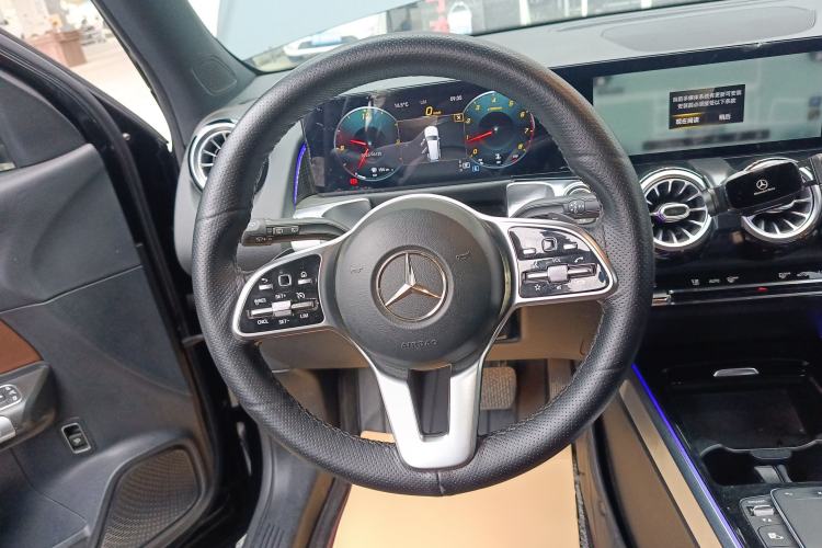Used Mercedes-Benz GLB 2021 GLB 200 Fashion Model Steering Wheel
