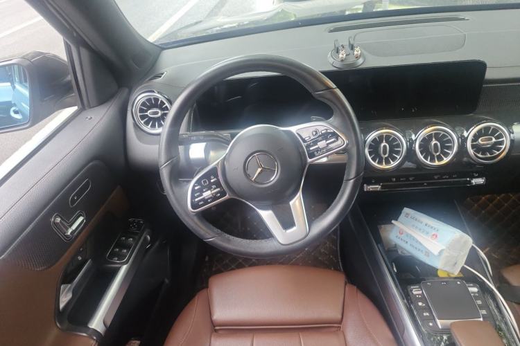 Used Mercedes-Benz GLB 2021 GLB 200 Fashion Model Steering Wheel