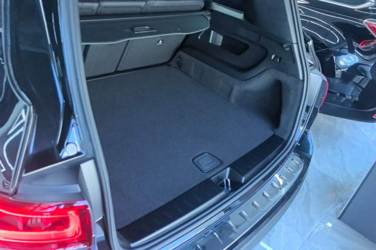 Used Mercedes-Benz GLB 2021 GLB 200 Dynamic Edition Trunk